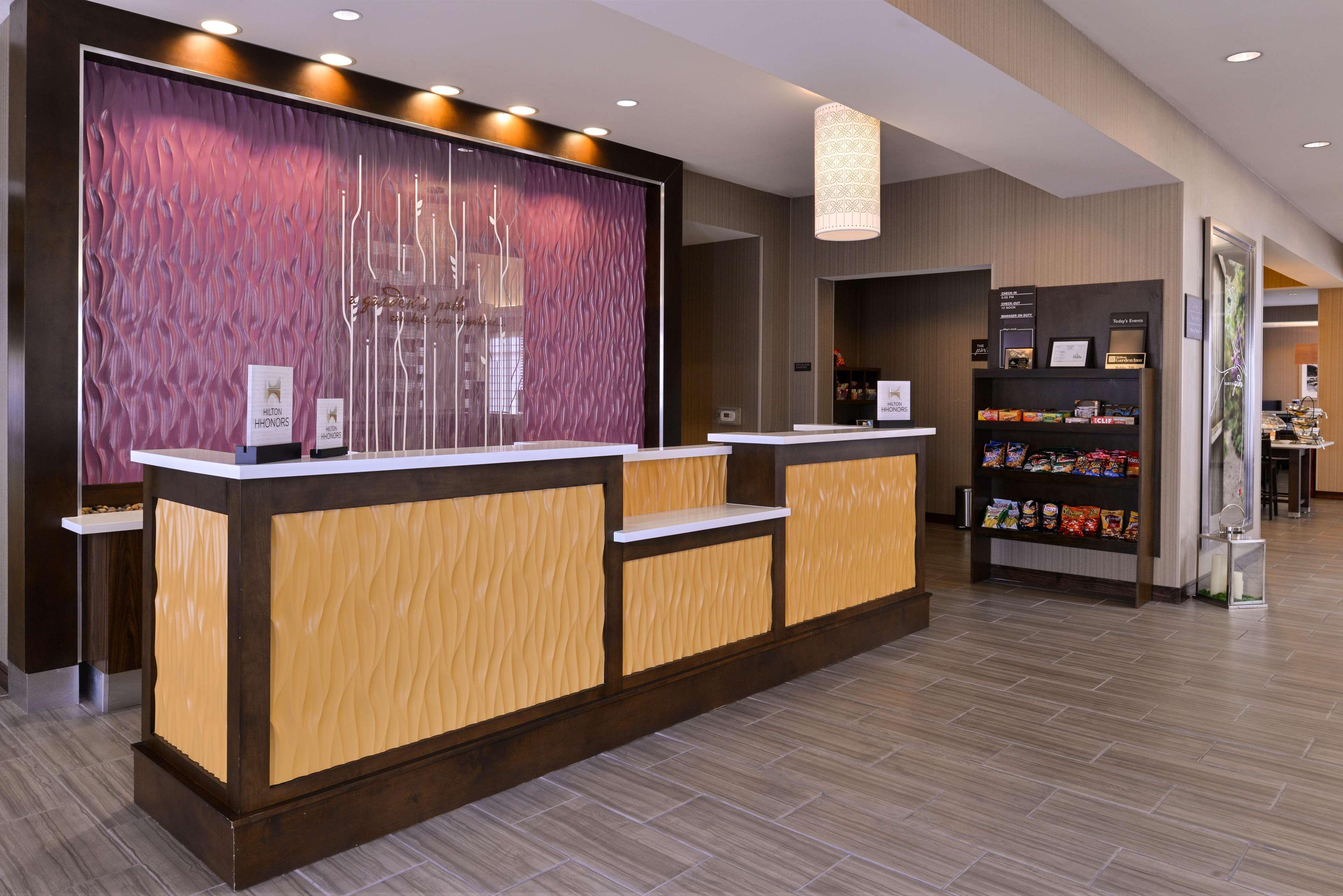 Hilton Garden Inn Hobbs Bagian luar foto
