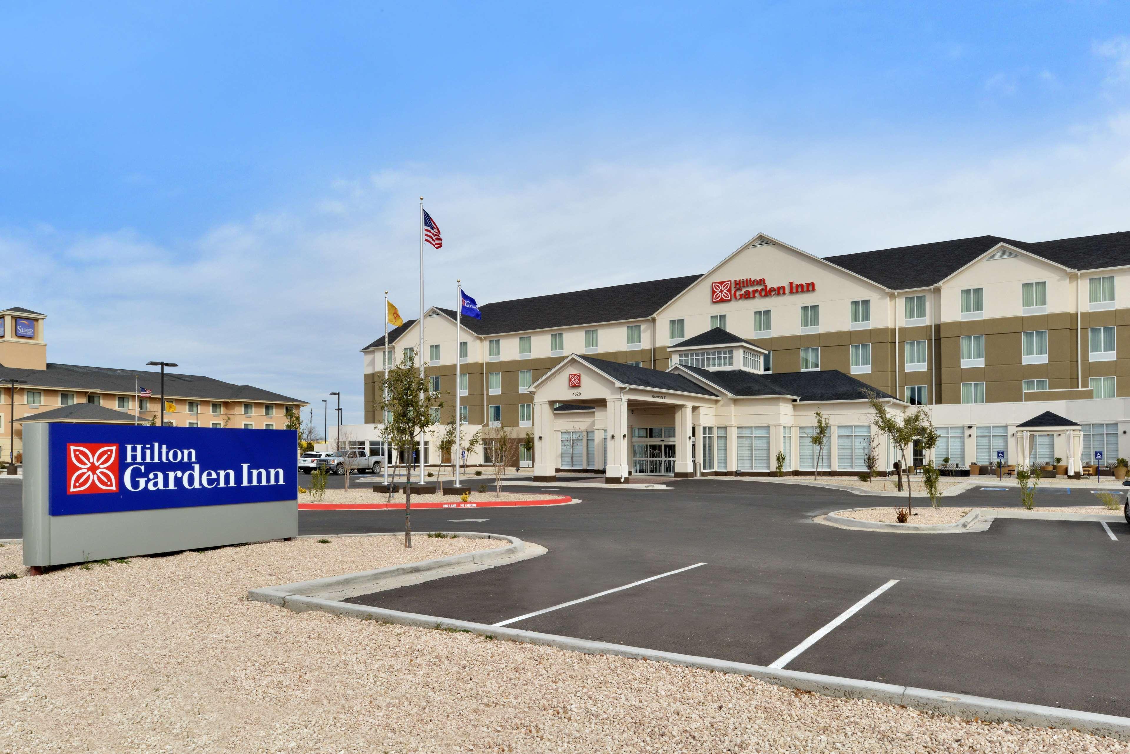 Hilton Garden Inn Hobbs Bagian luar foto